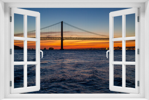 Fototapeta Naklejka Na Ścianę Okno 3D - Sunset Lisbon. View of the Atlantic.