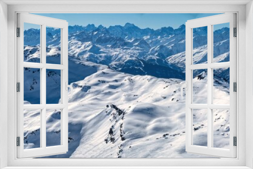 Fototapeta Naklejka Na Ścianę Okno 3D - Mountain range in ski resort Trois Vallees, France