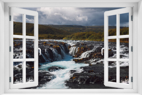 Fototapeta Naklejka Na Ścianę Okno 3D - Cascade, eau bleu Islande