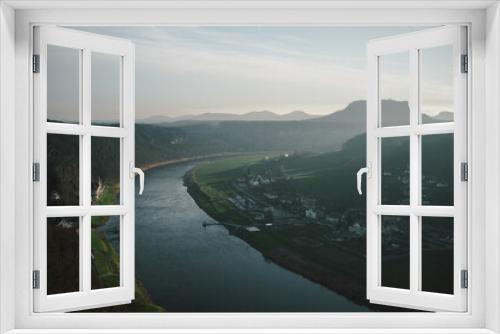 Fototapeta Naklejka Na Ścianę Okno 3D - Elbsandsteingebirge in saxony
