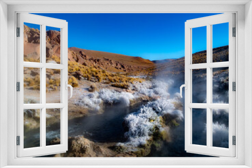 Fototapeta Naklejka Na Ścianę Okno 3D - Geyser del Tatio, terceiro maior campo geotermico do mundo situado na cordilheira dos andes no chile	