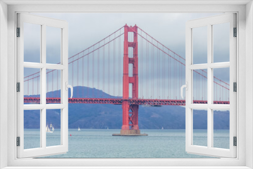 Fototapeta Naklejka Na Ścianę Okno 3D - Beautiful view of the Golden Gate Bridge in San Francisco, pastel colors. Concept, travel, world attractions