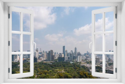 Fototapeta Naklejka Na Ścianę Okno 3D - Panoramic view on Bankgog cityscape with Lumpini park and skyscrapers