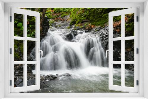Fototapeta Naklejka Na Ścianę Okno 3D - Beautiful Waterfall 