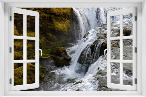 Fototapeta Naklejka Na Ścianę Okno 3D - Wasserfall auf Island