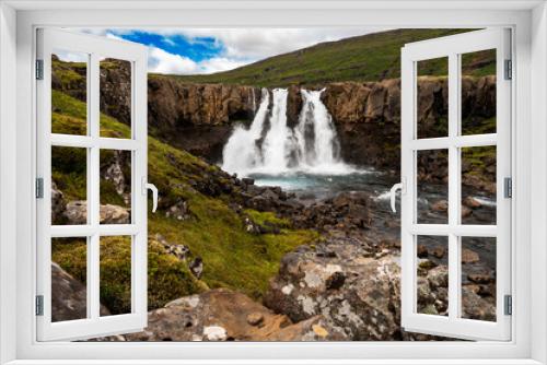 Fototapeta Naklejka Na Ścianę Okno 3D - Waterfall near Seidisfjordur in Island