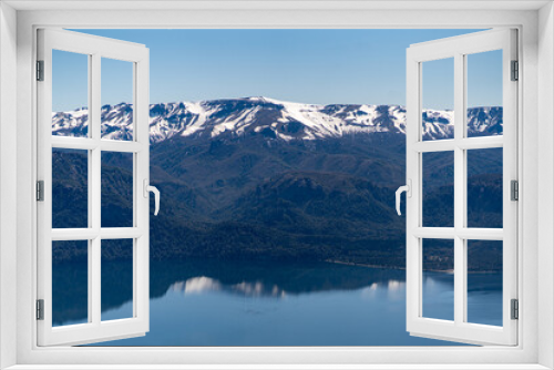 Fototapeta Naklejka Na Ścianę Okno 3D - traful lake in the mountains of patagonia