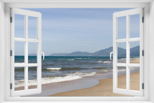Fototapeta Naklejka Na Ścianę Okno 3D - Hue beach