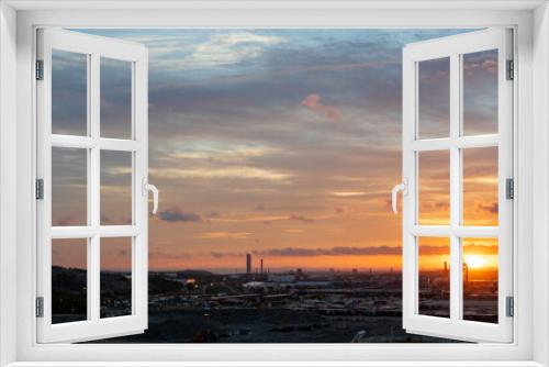 Fototapeta Naklejka Na Ścianę Okno 3D - Gothenburg, Sweden: Beautiful sunrise in the harbor