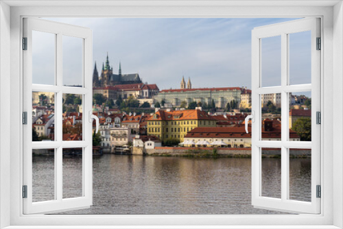 Fototapeta Naklejka Na Ścianę Okno 3D - Krajobraz nad Włtawą