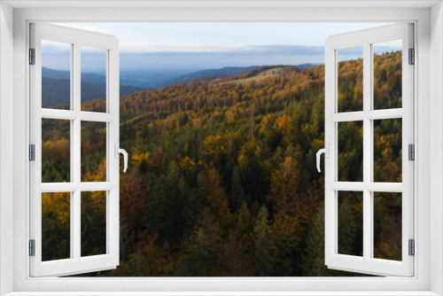 Fototapeta Naklejka Na Ścianę Okno 3D - Fall in mountains, Autumn, camper