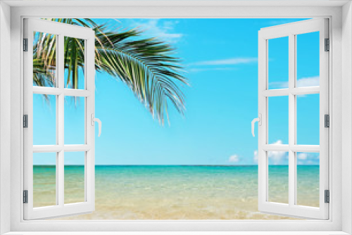 Fototapeta Naklejka Na Ścianę Okno 3D - palm by the sea