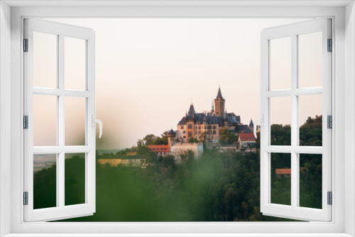 Fototapeta Naklejka Na Ścianę Okno 3D - Schloss Wernigerode in der Abendstunde