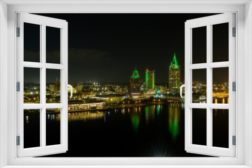 Fototapeta Naklejka Na Ścianę Okno 3D - Downtown Mobile, Alabama riverside skyline at night