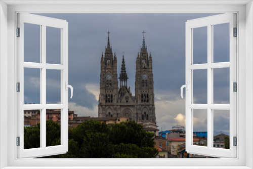 Basilique dans la capitale de Quito
