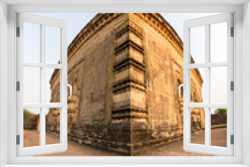 Fototapeta Naklejka Na Ścianę Okno 3D - Ornately carved terracotta Hindu temple constructed in the 17th century Lalji Temple at bishnupur,west bengal India.