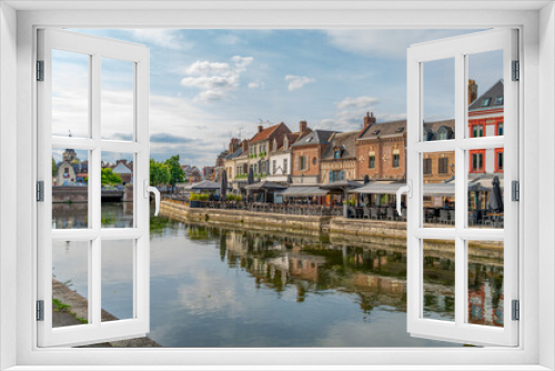 Fototapeta Naklejka Na Ścianę Okno 3D - Amiens in France