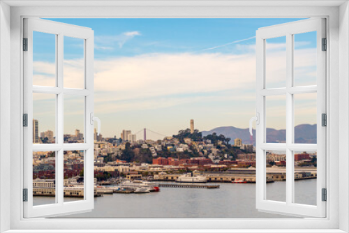 Fototapeta Naklejka Na Ścianę Okno 3D - Panoramic view of the port of San Francisco.