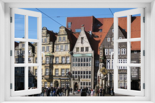 Fototapeta Naklejka Na Ścianę Okno 3D - Marktplatz in Bremen mit historischen Häusern und Roland