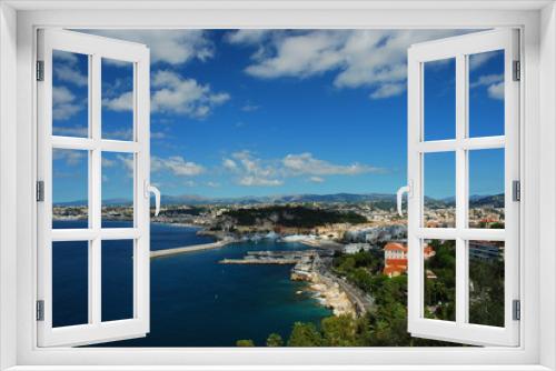 Fototapeta Naklejka Na Ścianę Okno 3D - Le phare de Nice entre ciel et terre