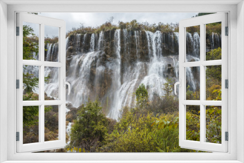 Fototapeta Naklejka Na Ścianę Okno 3D - Multi-tiered big waterfall at Jiuzhaigou Valley National Park