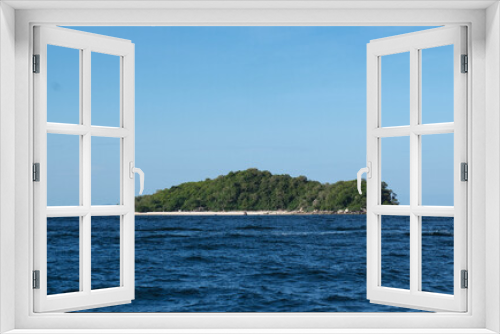 Fototapeta Naklejka Na Ścianę Okno 3D - island in sea