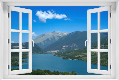 Fototapeta Naklejka Na Ścianę Okno 3D - Lake of Barrea, in the Abruzzo National Park
