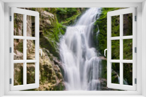 Fototapeta Naklejka Na Ścianę Okno 3D - wodospad góry 