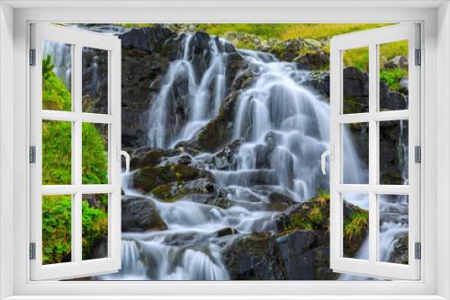 Fototapeta Naklejka Na Ścianę Okno 3D - Deep forest waterfalls in the Transylvanian Alps