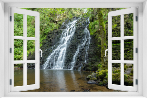 Fototapeta Naklejka Na Ścianę Okno 3D - Waterfall Cascade de la Roche near Cheylade, French highlands, France