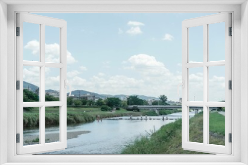 Fototapeta Naklejka Na Ścianę Okno 3D - 京都の鴨川の景色