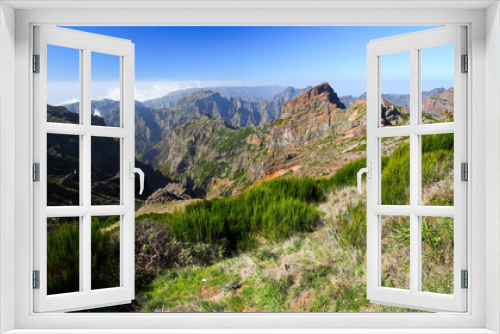 Fototapeta Naklejka Na Ścianę Okno 3D - Mountainous landscape at the center of Madeira island (Portugal) near the Pico do Arieiro peak, which is the third highest summit of the island