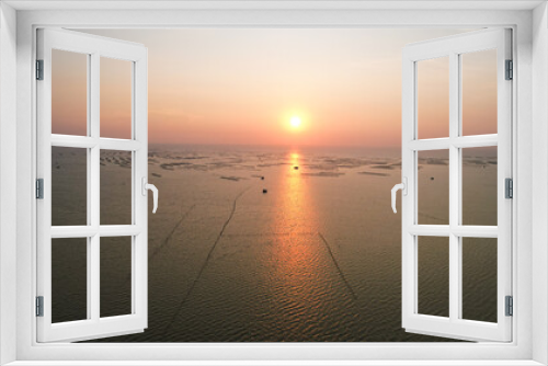 Fototapeta Naklejka Na Ścianę Okno 3D - Orange sunset over sea, outdoor natural background