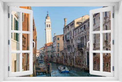 Fototapeta Naklejka Na Ścianę Okno 3D - Typical view in Venice, Italy