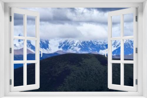 Fototapeta Naklejka Na Ścianę Okno 3D - Beautiful snow capped mountain  landscape in Sichuan, China