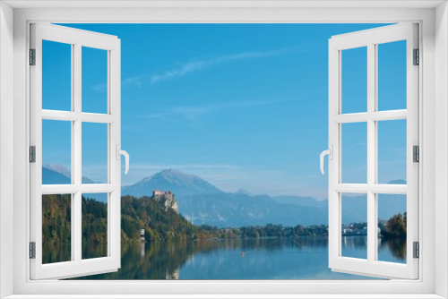 Fototapeta Naklejka Na Ścianę Okno 3D - lake bled , view on castle