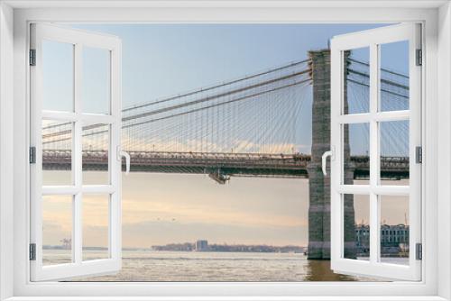 Fototapeta Naklejka Na Ścianę Okno 3D - Brooklyn Bridge in New York City during the day.