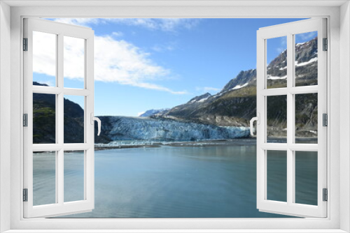 Fototapeta Naklejka Na Ścianę Okno 3D - Alaska, Glacier Bay National Park and Preserve, view from cruise ships, summer time