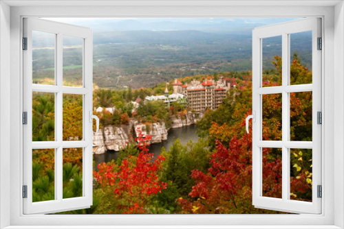 Fototapeta Naklejka Na Ścianę Okno 3D - Mohonk Mountain House in Autumn, Color in Hudson Valley