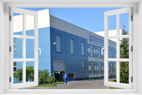 Fototapeta Naklejka Na Ścianę Okno 3D - Building of assembly and body production of automobile plant 