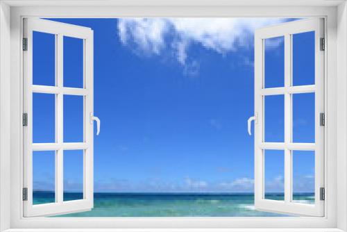 Fototapeta Naklejka Na Ścianę Okno 3D - 南国の美しいビーチと紺碧の空