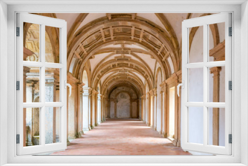 Fototapeta Naklejka Na Ścianę Okno 3D - Tomar Corridor Cathedral