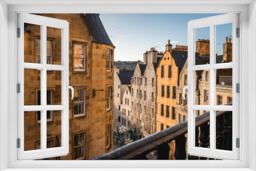 Fototapeta Naklejka Na Ścianę Okno 3D - Victorie Street in Edinburgh Scotland. Januari 1 2024.
