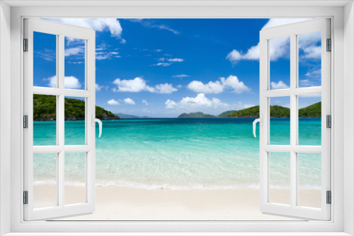 Fototapeta Naklejka Na Ścianę Okno 3D - Beautiful tropical beach at Caribbean