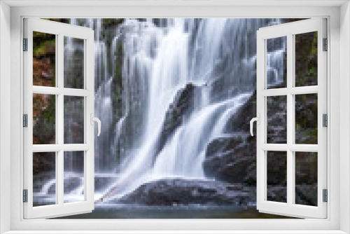Fototapeta Naklejka Na Ścianę Okno 3D - Torc waterfall in Killarney National Park, Ireland