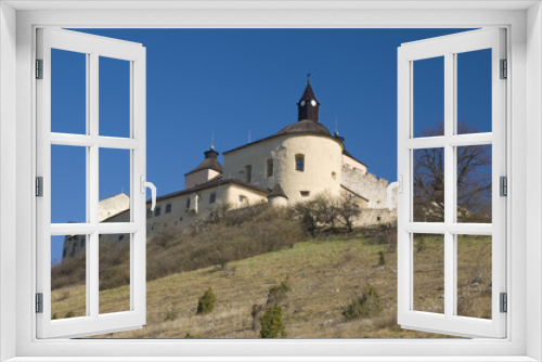 Fototapeta Naklejka Na Ścianę Okno 3D - Krasna Horka castle, SLovakia