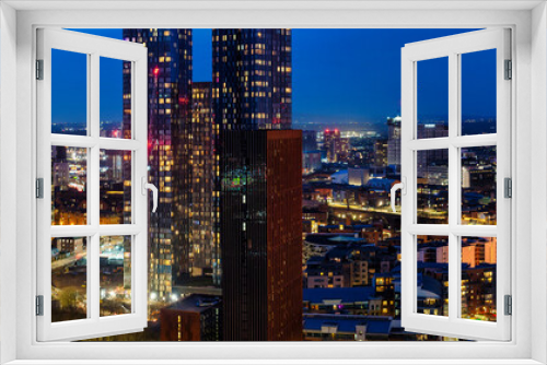 Fototapeta Naklejka Na Ścianę Okno 3D - Panoramic view of Manchester Skyline at Dusk 