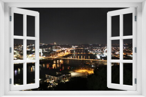 Fototapeta Naklejka Na Ścianę Okno 3D - Panoramic view of downtown and river. Architecture of Downtown Pittsburgh. Southwest Pennsylvania at the confluence of the Allegheny River and the Monongahela River, the Ohio River.
