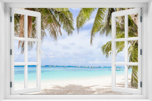 Fototapeta Naklejka Na Ścianę Okno 3D - palm trees on tropical beach and sea background, summer vacation