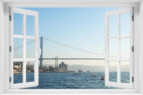 Fototapeta Naklejka Na Ścianę Okno 3D - Panoramic view of The Bosphorus Bridge and the Ortakoy Mosque in Istanbul, Turkey.
